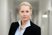 Stephanie Saam picture