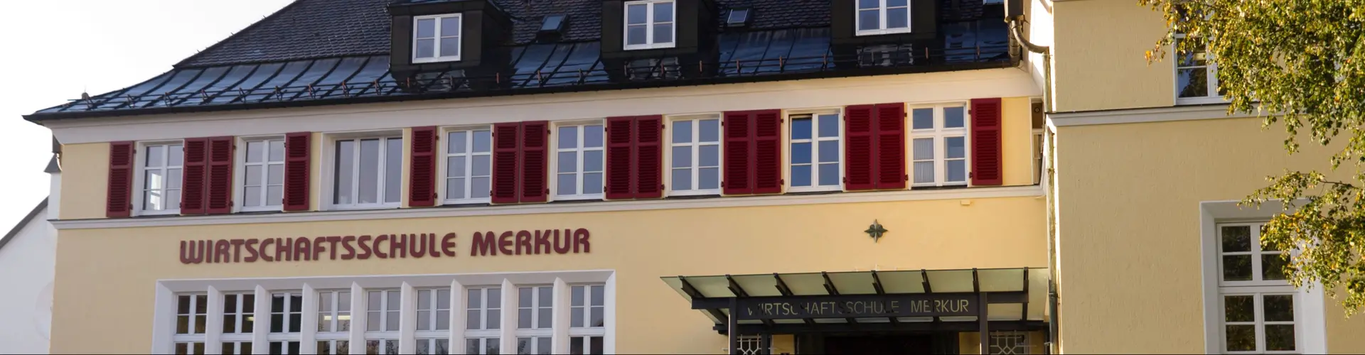 Private Wirtschaftsschule Merkur cover