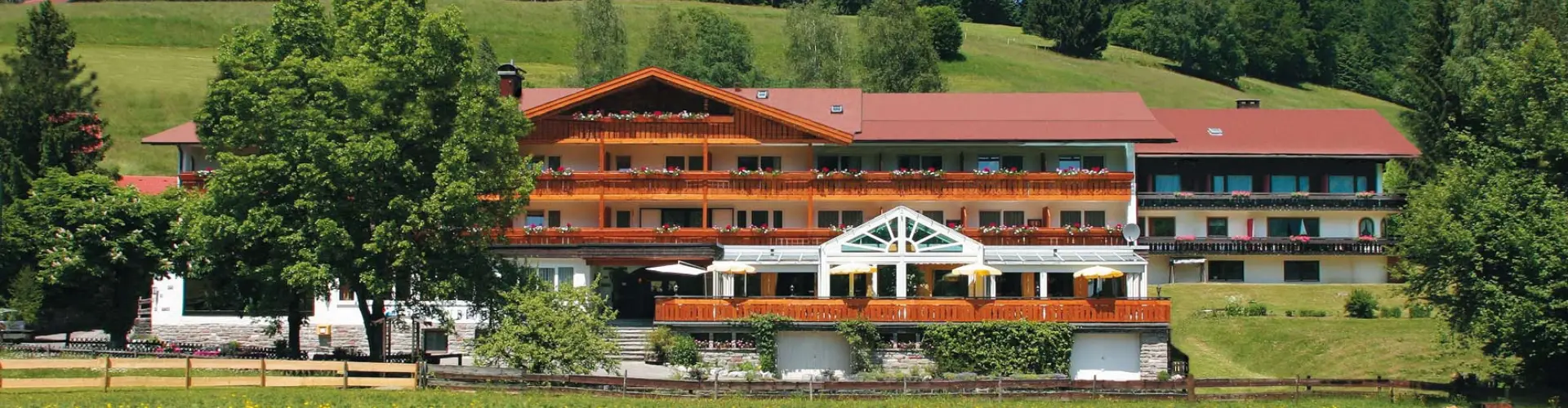 Hotel Sonnenbichl GmbH & Co. KG cover